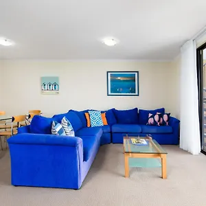 https://marcoola-beach-resort.hotelssunshinecoast.net