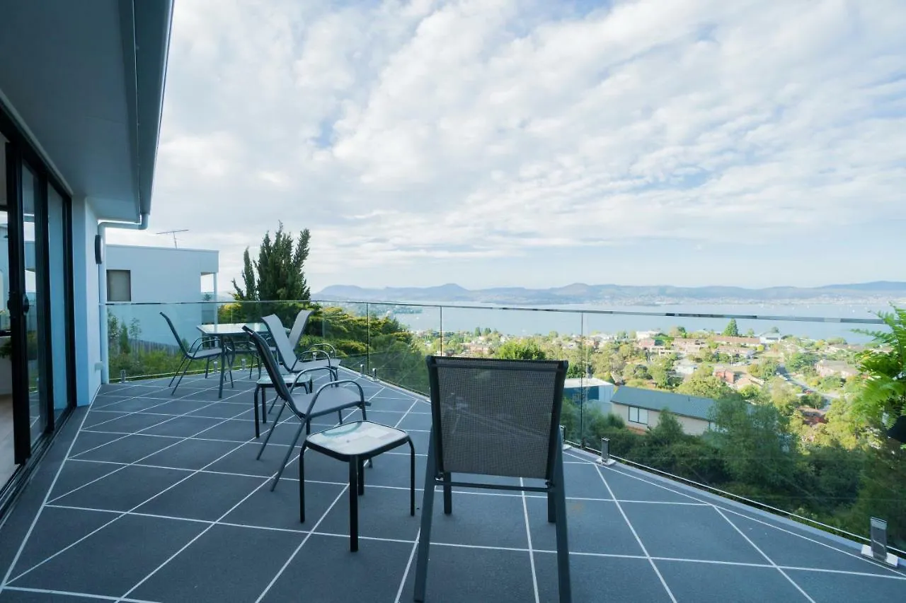 Amazing Sea Views Luxury Guest House Hobart 0*,  Australia